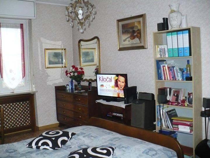 Suzzani House Milan Hotel Bagian luar foto